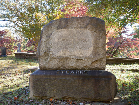 Catherine Demspey Stearns grave stone