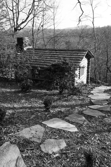 Photo of cabin for Bingham daughter